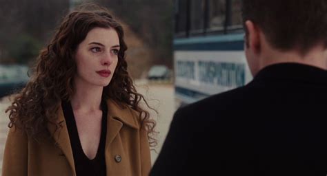 anne hathaway love and other drugs naked